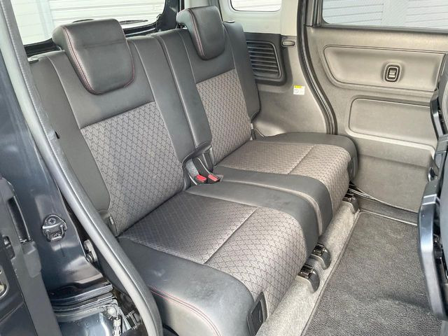 �L�X�Ƃ���2��ڃV�[�g�͋��Z���������A���S�n�����K!�F�B��Ƒ��Ƃ̂��o�����ɂ҂�����ł��B�x�r�[�V�[�g��`���C���h�V�[�g�g�p�������K�ɂ��߂�������������\���ȋ�Ԃ��m�ۂ��Ă��܂��B