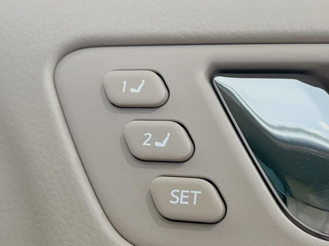 �y�������[�V�[�g�z�h���C�o�[���Ƃɐݒ肵���V�[�g�ʒu���L�����āA�{�^����Ő؂�ւ��ł���֗��ȋ@�\!�^�]����������������������邲�ƒ�ɂ������߂ł�