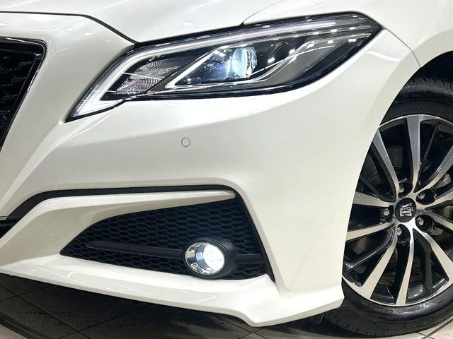 �yLED�w�b�h���C�g�z���V����ԑ��s�����ǍD�Ȏ��E���m�ۂ����S���ĉ^�]�ł��鍂�P�xLED�w�b�h���C�g�𑕔�!�_�����x�������A����d�͂��}�����Ă��܂��B