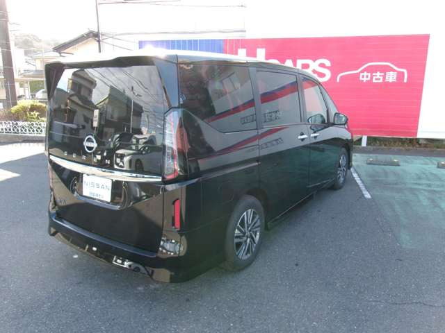 セレナ2.0 ハイウェイスターV