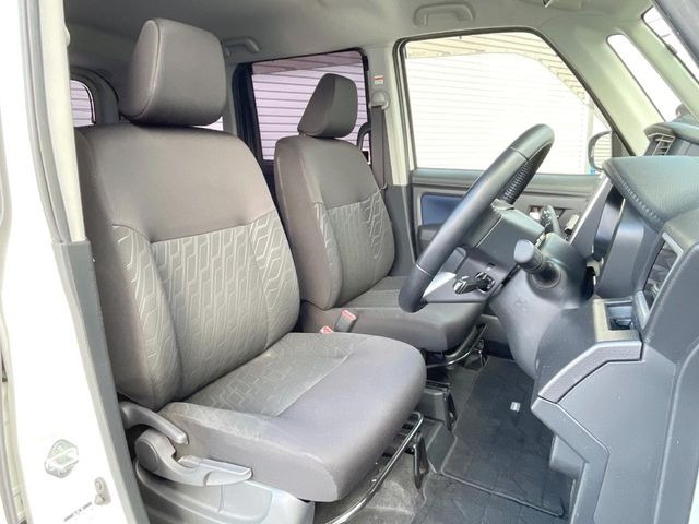 �^�]�Ȃ܂��ɂ͏\���ȃX�y�[�X������A�啿�ȕ��ł��������^�]���Ă�����������ł��B