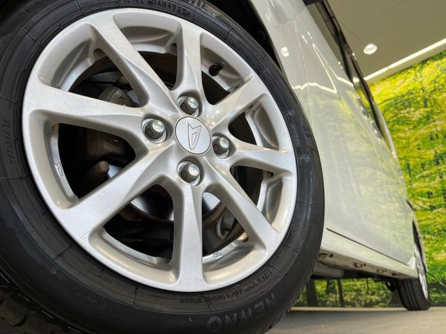 【純正14インチアルミホイール】外観にマッチした純正アルミホイールを装着しております。各種社外アルミホイールや、スタッドレスタイヤも取扱いしております。是非ご相談ください♪