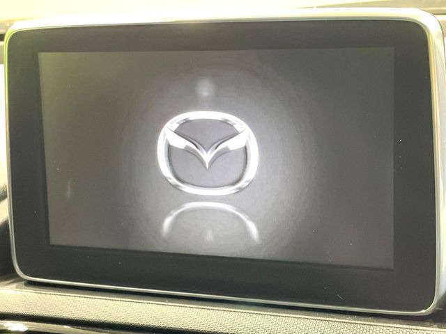 �y���[�J�[�����i�r�z�C���e���A�ɗn�����ރX�^�C���b�V���ȁu��p�݌v�v���[�J�[�i�r�𑕔��􎋔F���⑀�쐫�ȂǊ�{���\�ɂ��D��A���㎿�ȃJ�[���C�t�����y���݂��������܂��B