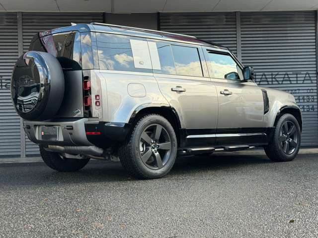 �y�I�v�V�����z�T�C�h�X�e�b�v�E���[�t���[���E�K���X���[�t�B