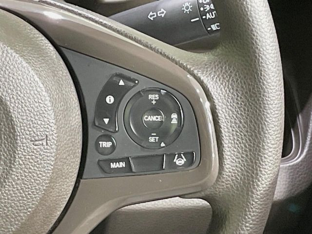 �y�A�_�v�e�B�u�N���[�Y�R���g���[���z�������H�ł̒��������s���y��!!�����ő��x��ۂN���[�Y�R���g���[�����A�Փˌy���V�X�e���ƘA�g���A�O���̎ԗ������m���ĎԊԂ�ۂ悤�ɑ��x���߂��Ă���܂�!!