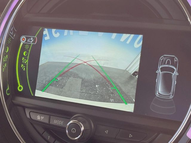 ���o�b�N�J����:�֗��ȁy�o�b�N�J�����z�ň��S�m�F���ł��܂��B���Ԃ����ȕ��ɂ��I�X�X���ȕ֗��@�\�ł��B