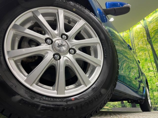 �y14�C���`�A���~�z�C�[���z�O�ςɃ}�b�`�����A���~�z�C�[���𑕒����Ă���܂��B�e��A���~�z�C�[����A�X�^�b�h���X�^�C�����戵�����Ă���܂��B���񂲑��k����������