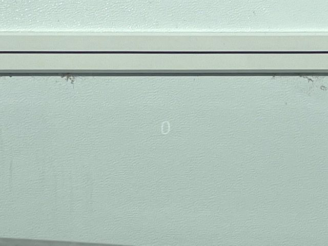 �y�w�b�h�A�b�v�f�B�X�v���C�z���݂̑��x�⑖�s�����f�W�^���\���ŉ^�]�ȑO���̃K���X�ɓ��e!�^�]���A�ڐ������炳���K�v�ȏ����m�F�ł���̂łƂ��Ă��֗��ň��S!