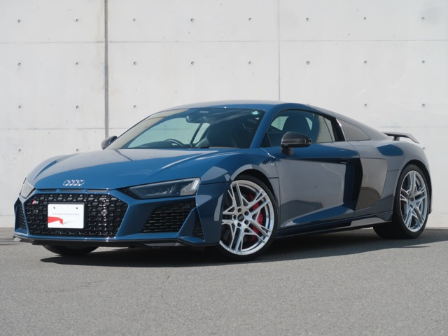 R8V10 パフォーマンス 5.2 FSI クワトロ 4WD
