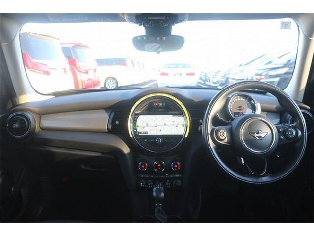 ���Ǝҗl�ւ̔̔��͂��f�肳���Ă��������܂��B �Ԍ������ԗ��̏ꍇ�́A�Ԍ����擾�������x�������z�ŕ\�����Ă���܂��B