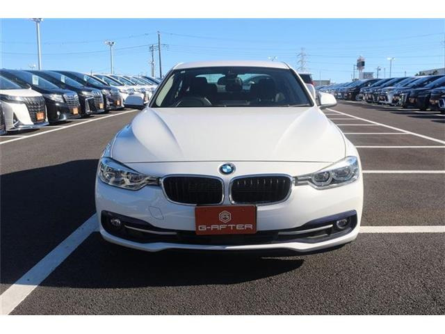 ���Ǝҗl�ւ̔̔��͂��f�肳���Ă��������܂��B �Ԍ������ԗ��̏ꍇ�́A�Ԍ����擾�������x�������z�ŕ\�����Ă���܂��B