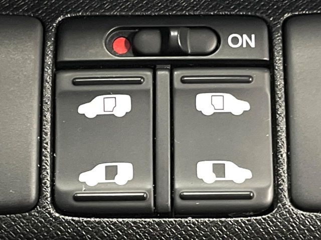 �y�����p���[�X���C�h�h�A�z�X�}�[�g�L�[��^�]�Ȃ̃X�C�b�`�Ō�ȗ����X���C�h�h�A�̊J���\���d��������͂����ăh�A���J����K�v�������A�����Ȃ��q�l�ł��ȒP�ɊJ���߂ł����K�ł���