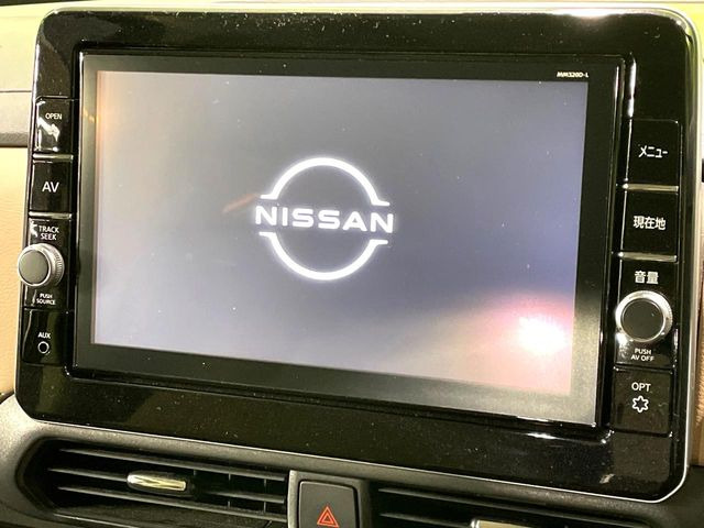 �y����9�^�i�r�z�l�C�̏����i�r�𑕔��B�I�[�f�B�I�@�\���[�����Ă���ABluetooth�ڑ�����΂������̃X�}�z��MP3�v���C���[�̉��y���Đ��\!�����̉^�]������Ɋy�����Ȃ�܂�!!