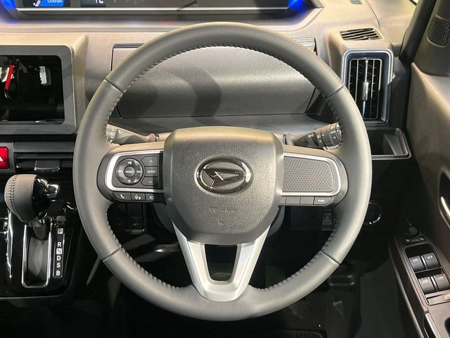 �y�����v�����X�e�A�����O�z�㎿�Ȋv���g�p���邱�ƂŁA��ɂ����������݂ƂĂ��^�]���₷���n���h���ł���