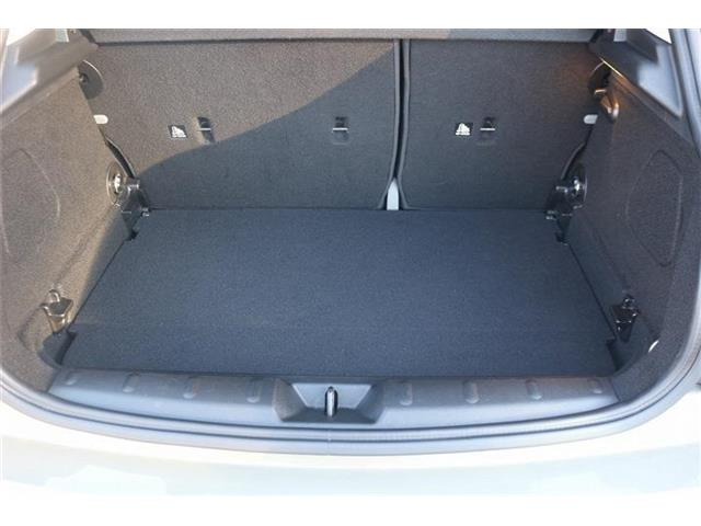 ���Ǝҗl�ւ̔̔��͂��f�肳���Ă��������܂��B �Ԍ������ԗ��̏ꍇ�́A�Ԍ����擾�������x�������z�ŕ\�����Ă���܂��B