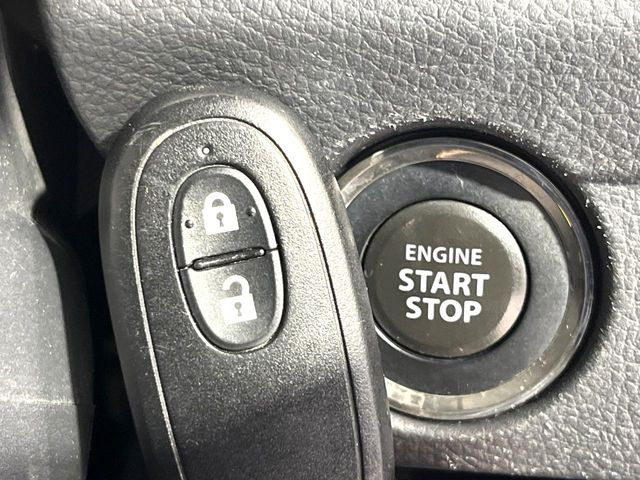 �y�A�h�o���X�g�L�[�z�J�o����|�P�b�g�ɓ��ꂽ�܂܂ł��h�A�̎{���E�������\�ȃX�}�[�g�L�[�𑕔��B�G���W���̃I���E�I�t�����J�M�����o���K�v����������Ƃ��Ă��֗��ł���