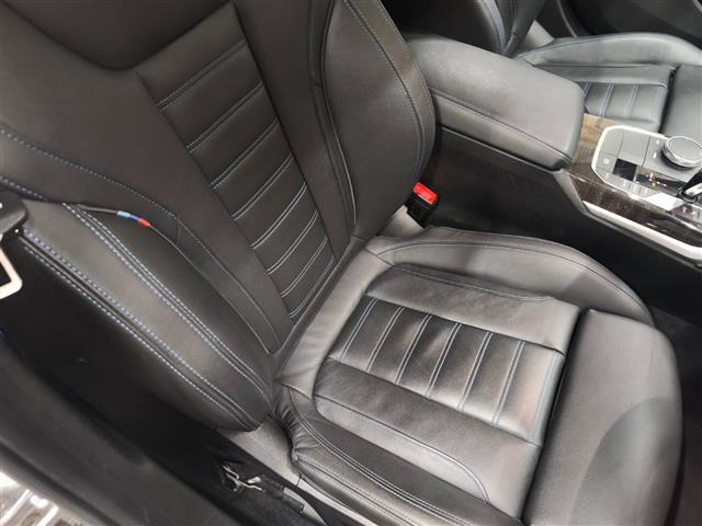 3シリーズセダン320d Mスポーツ