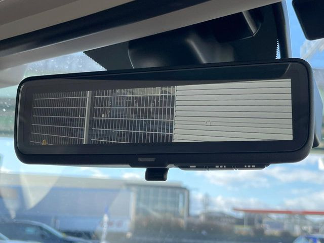 �y�X�}�[�g�����r���[�~���[�z��Ȃ̑傫�ȉו��⓯��҂Ō�����m�F���Â炢���ł����S!�J�������B�e�����ԗ�����̉f�������[���~���[���ɕ\���B�N���A�Ȏ��E�ŏ󋵂̊m�F���\�ł�!