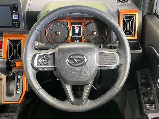 �y�����v�����X�e�A�����O�z�㎿�Ȋv���g�p���邱�ƂŁA��ɂ����������݂ƂĂ��^�]���₷���n���h���ł���