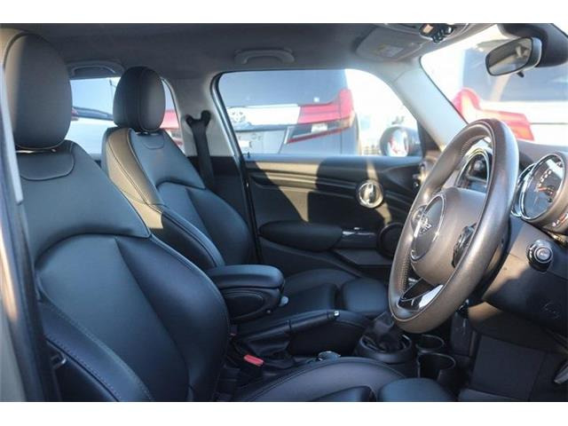 ���Ǝҗl�ւ̔̔��͂��f�肳���Ă��������܂��B �Ԍ������ԗ��̏ꍇ�́A�Ԍ����擾�������x�������z�ŕ\�����Ă���܂��B