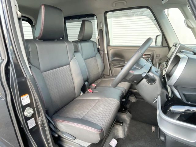 �^�]�Ȃ܂��ɂ͏\���ȃX�y�[�X������A�啿�ȕ��ł��������^�]���Ă�����������ł��B