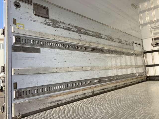 充実した在庫はもちろん、ご希望の条件をお伝えいただければお客様にぴったりの1台をお探しいたします!