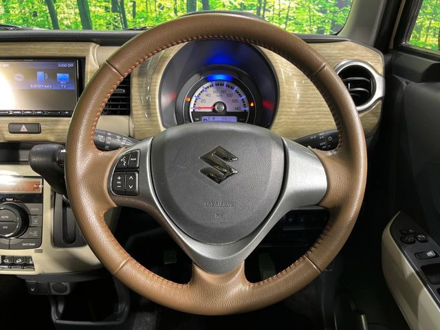 �y�����v�����X�e�A�����O�z�㎿�Ȋv���g�p���邱�ƂŁA��ɂ����������݂ƂĂ��^�]���₷���n���h���ł���