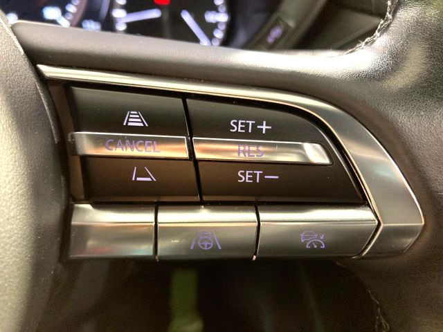 �yi-ACTIVESENSE�z���s���ɑO���̎ԗ�����F�����A�Փ˂������Ȏ��͌x��ƃu���[�L�ŏՓˉ���Ɣ�Q�y�����A�V�X�g�B�����S�Ƀh���C�u�����y���݂��������܂��B