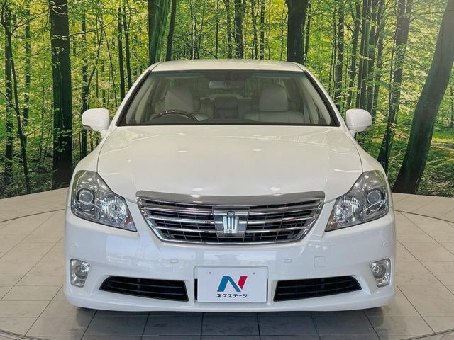 ��D�]�𒸂��Ă���܂��{�f�B�̒e�X�v���b�V���R�[�g���D�]��t���B�ʏ�̃K���X�R�[�g�ƈقȂ�A�ϋv�N��6�N�̖��@���K���X�R�[�e�B���O���A�{�f�B���L���C�ȏ�Ԃɕۂ��Ă���܂��B