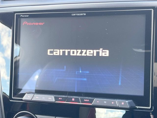 �y�J���b�c�F���ASD�i�r�z�g���₷���i�r�ŖړI�n�܂ł�������ē����Ă���܂��B�e��I�[�f�B�I�Đ��@�\���[�����Ă���A���Ԃ̉^�]������Ɋy�����Ȃ�܂�!!