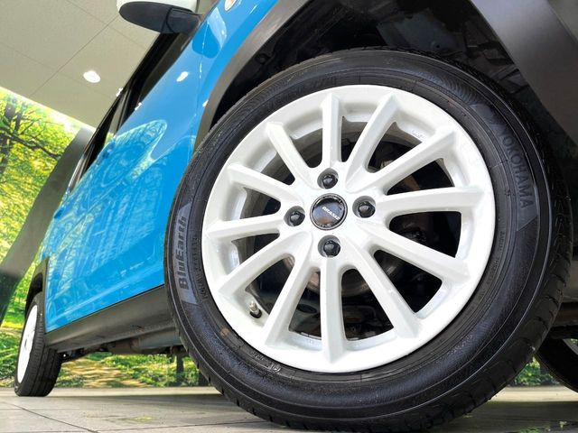 �y15�C���`�A���~�z�C�[���z�O�ςɃ}�b�`�����A���~�z�C�[���𑕒����Ă���܂��B�e��A���~�z�C�[����A�X�^�b�h���X�^�C�����戵�����Ă���܂��B���񂲑��k����������