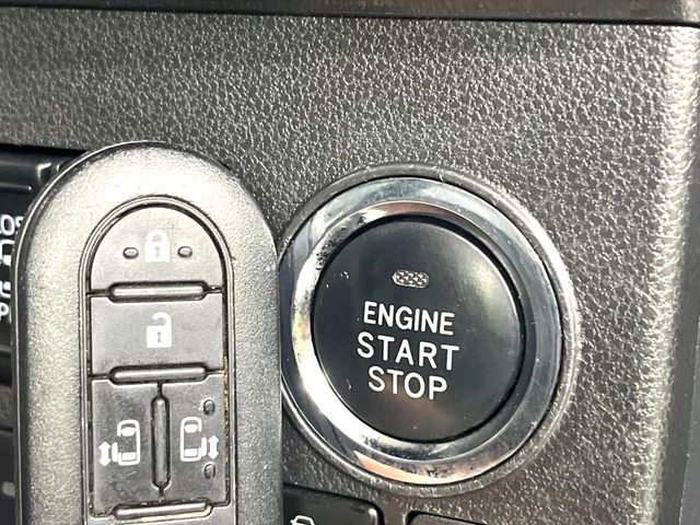 �y�L�[�t���[�V�X�e���z�J�o����|�P�b�g�ɓ��ꂽ�܂܂ł��h�A�̎{���E�������\�ȃX�}�[�g�L�[�𑕔��B�G���W���̃I���E�I�t�����J�M�����o���K�v����������Ƃ��Ă��֗��ł���