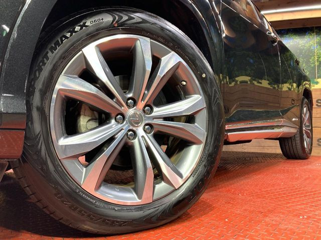 �y�O���[�h��p����20�C���`�A���~�z�C�[���z�f�U�C�����̍��������A���~�z�C�[���𑕒����Ă���܂��B�e��ЊO�A���~�z�C�[����A�X�^�b�h���X�^�C�����戵�����Ă���܂��B���񂲑��k����������