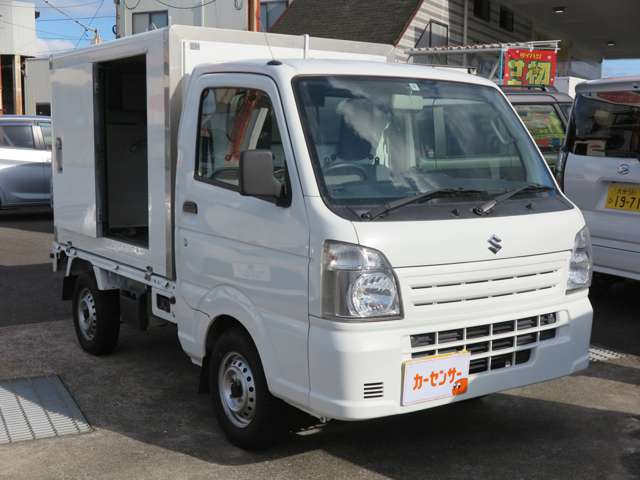 キャリイ移動販売冷凍車