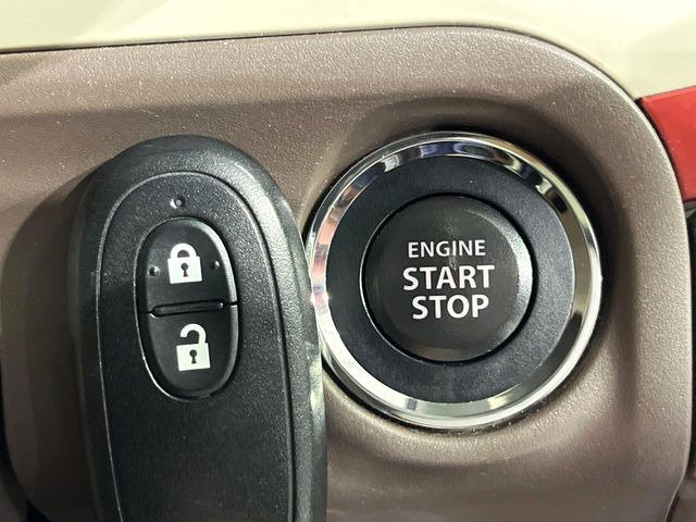 �y�L�[���X�X�^�[�g�V�X�e���z�J�o����|�P�b�g�ɓ��ꂽ�܂܂ł��h�A�̎{���E�������\�ȃX�}�[�g�L�[�𑕔��B�G���W���̃I���E�I�t�����J�M�����o���K�v����������Ƃ��Ă��֗��ł���