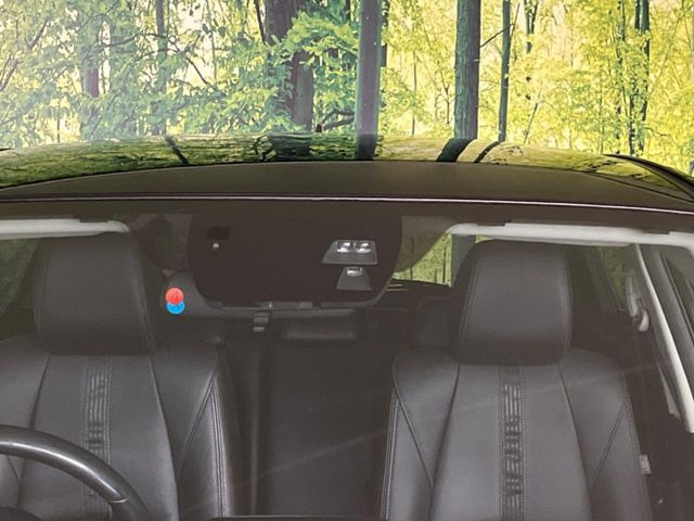 �y�X�}�[�g�u���[�L�T�|�[�g�z���s���ɑO���̎ԗ�����F�����A�Փ˂������Ȏ��͌x��ƃu���[�L�ŏՓˉ���Ɣ�Q�y�����A�V�X�g�B�����S�Ƀh���C�u�����y���݂��������܂��B