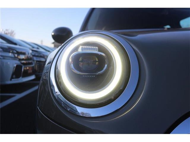 ���Ǝҗl�ւ̔̔��͂��f�肳���Ă��������܂��B �Ԍ������ԗ��̏ꍇ�́A�Ԍ����擾�������x�������z�ŕ\�����Ă���܂��B