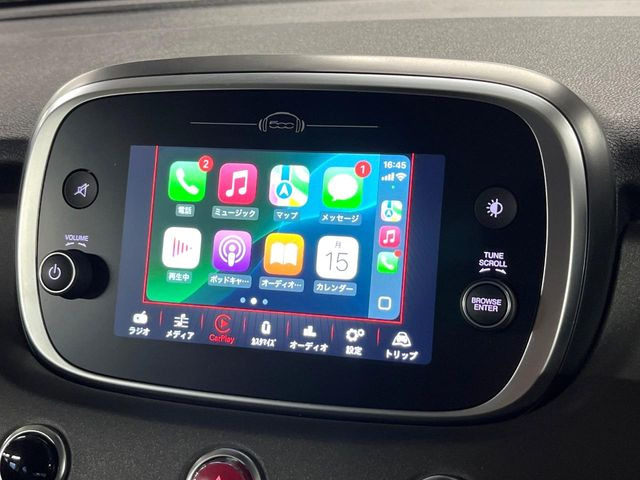 ��Apple Car Play:�X�}�z�Ƃ̗L���ڑ��ŁA�i�r�E�I�[�f�B�I�Đ��ȂǃX�}�z�̃A�v���@�\����ʂł��g����֗��@�\�ł�!