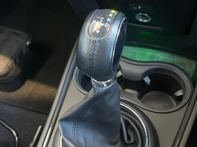 ��MT���[�h�t��AT:�ʏ�͎����ł����Ȃ���ϑ�(�M�A�`�F���W)���h���C�o�[�̑���ɂ���ĈӐ}�I�ɕς�����V�X�e���ł��B����w���i�̃h���C�u�����y���݂��������܂�!