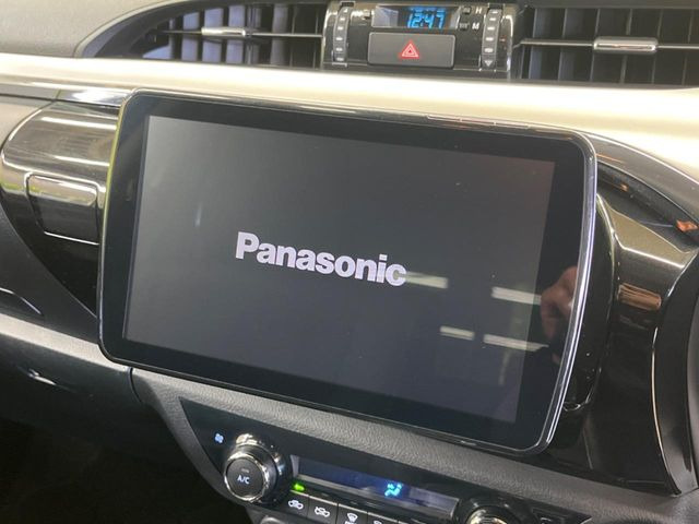 �y���ʃi�r�z�l�C�̑�^9�C���`�i�r�𑕔��B���݊��̂�����ʂ̓C���p�N�g��!�i�r���p���̃}�b�v�\���͌��₷���A�e���r��DVD�͗Տꊴ���A�b�v!�����̃h���C�u���O�b�Ɗy�����Ȃ�܂���