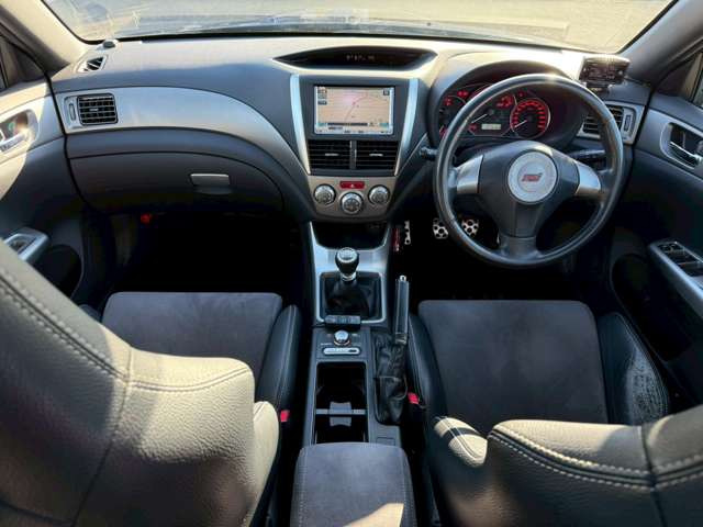 �C�ɂȂ邨�Ԃ�����܂�����E�̓d�b�ԍ����璼�ڂ��X�ɂ��₢���킹���������B�x�����@����ԗ����A��Ԃ܂łȂ�ł������������Ē����܂��B�X�^�b�t�ꓯ���A�����҂����Ă���܂��B