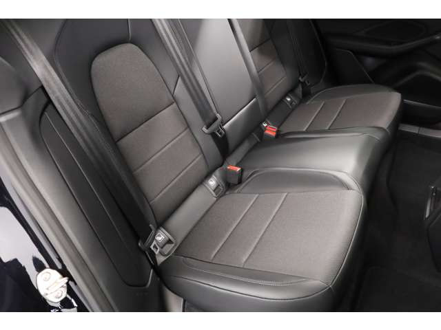 �E21�C���`�}�J���I�t���[�h�f�U�C���z�C�[��(�x�X�r�I�O���[�h��) ��403,000