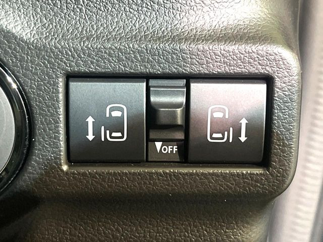 �y�����p���[�X���C�h�h�A�z�X�}�[�g�L�[��^�]�Ȃ̃X�C�b�`�Ō�ȗ����X���C�h�h�A�̊J���\���d��������͂����ăh�A���J����K�v�������A�����Ȃ��q�l�ł��ȒP�ɊJ���߂ł����K�ł���