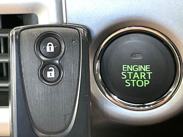 �y�L�[�t���[�V�X�e���z�J�o����|�P�b�g�ɓ��ꂽ�܂܂ł��h�A�̎{���E�������\�ȃX�}�[�g�L�[�𑕔��B�G���W���̃I���E�I�t�����J�M�����o���K�v����������Ƃ��Ă��֗��ł���