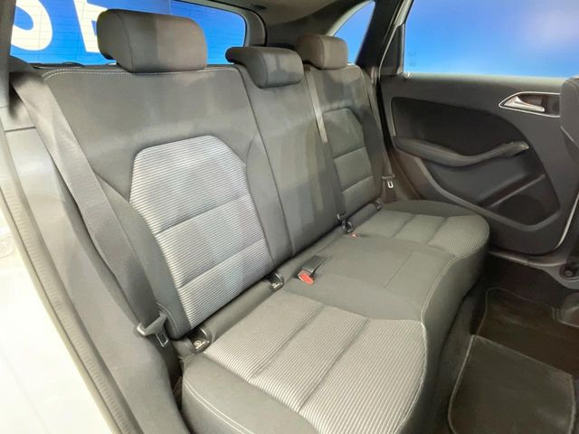 ���V�[�g�̎g�p��:�j��E�ւ�������Ȃ��A�����̒ʂ肫�ꂢ�ȏ�Ԃ��ێ����Ă���܂��B�܂��A�����N���[�j���O�E�R�[�e�B���O�����p�����������܂��B