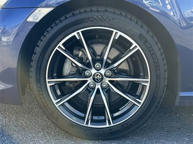 ���Ǝҗl�ւ̔̔��͂��f�肳���Ă��������܂��B �Ԍ������ԗ��̏ꍇ�́A�Ԍ����擾�������x�������z�ŕ\�����Ă���܂��B