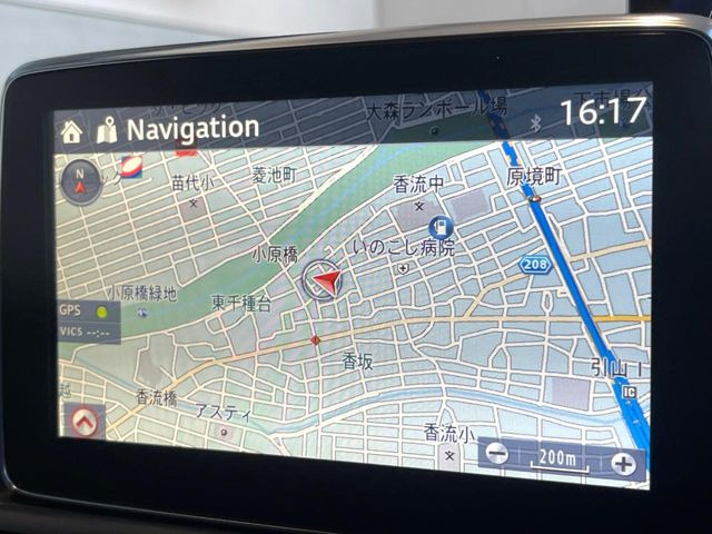 �������i�r:��̊��̂���i�r�́A����������ԓ������o���Ă���܂��B�I�[�f�B�I�@�\���[�����Ă���܂��̂ŁA�^�]�����y���߂܂���