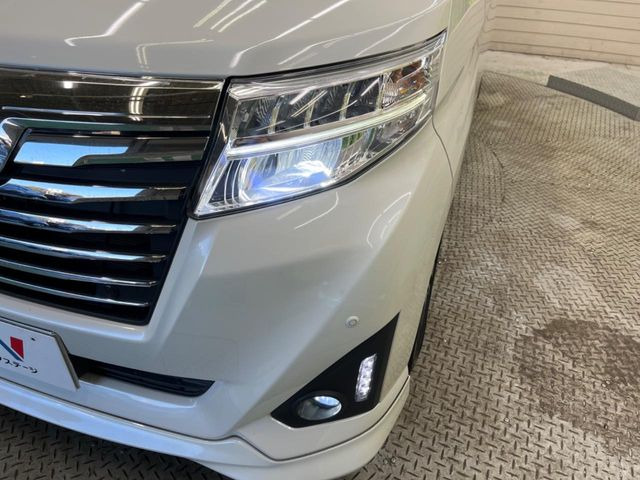 �yLED�w�b�h���C�g�z���V����ԑ��s�����ǍD�Ȏ��E���m�ۂ����S���ĉ^�]�ł��鍂�P�xLED�w�b�h���C�g�𑕔�!�_�����x�������A����d�͂��}�����Ă��܂��B