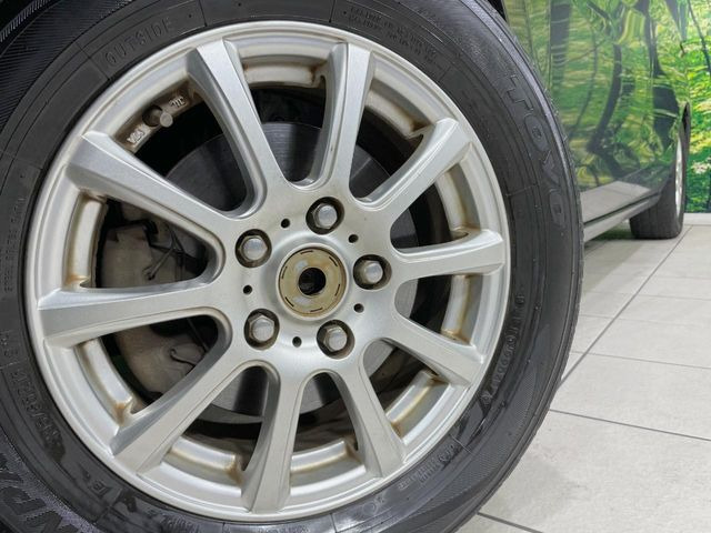 �y15�C���`�A���~�z�C�[���z�O�ςɃ}�b�`�����A���~�z�C�[���𑕒����Ă���܂��B�e��A���~�z�C�[����A�X�^�b�h���X�^�C�����戵�����Ă���܂��B���񂲑��k����������