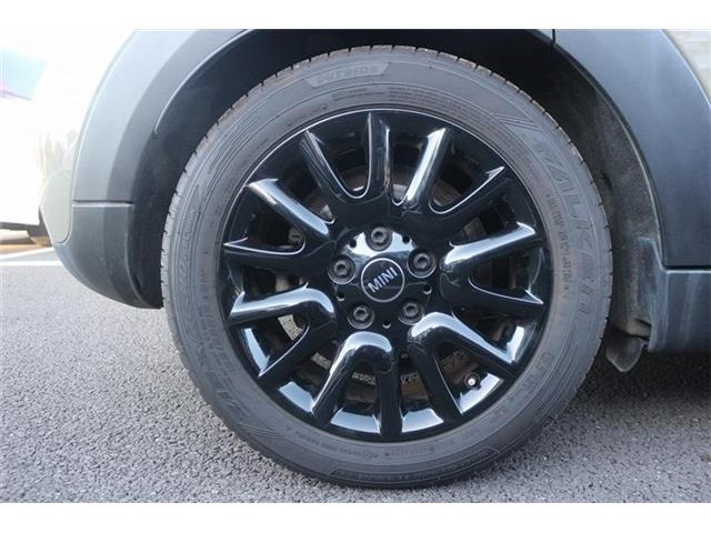 ���Ǝҗl�ւ̔̔��͂��f�肳���Ă��������܂��B �Ԍ������ԗ��̏ꍇ�́A�Ԍ����擾�������x�������z�ŕ\�����Ă���܂��B